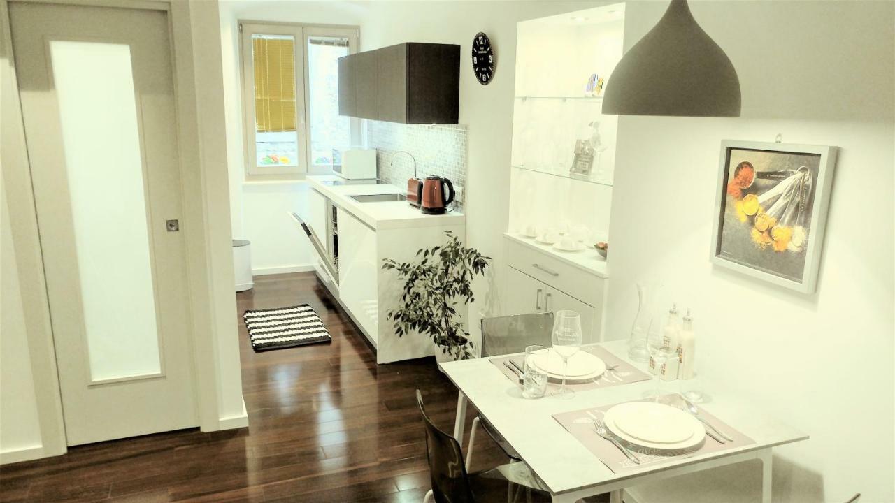 Studio Apartment Offside Split Luaran gambar